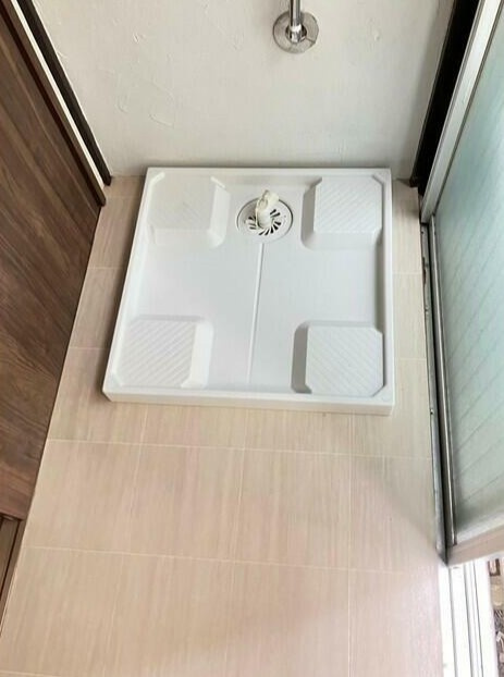 東向島２丁目テラスハウスの設備|室内洗濯置場