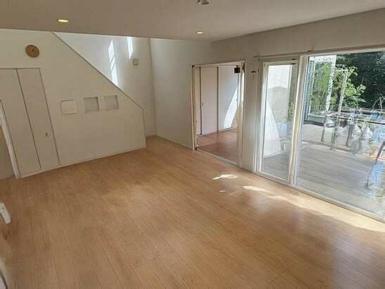 【居間・リビング】