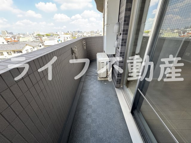 プレミアム菱屋西のバルコニー|バルコニーからの眺めを楽しみながら食事をしませんか