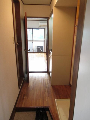 【玄関】 | ルエ・シャンブル