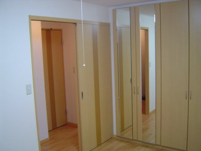 【内装】 | プレサス ヒルズ | 洋室