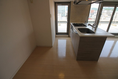 【内装】 | 仲介手数料０円！HPには初期費用掲載！「プライスホーム」で検索！レジデンス千早スクエア