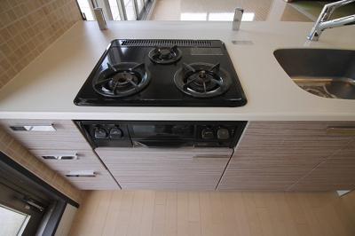 【キッチン】 | 仲介手数料０円！HPには初期費用掲載！「プライスホーム」で検索！レジデンス千早スクエア