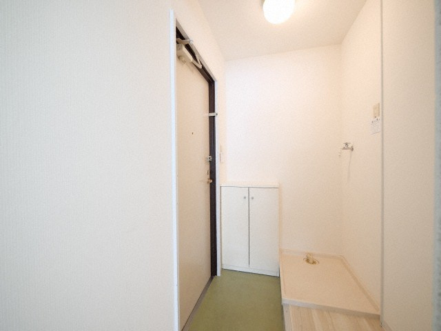 大阪市西区南堀江１丁目の賃貸マンションの玄関