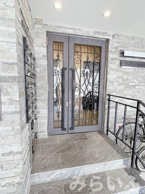 【エントランス】 | アールズコート千種イースト