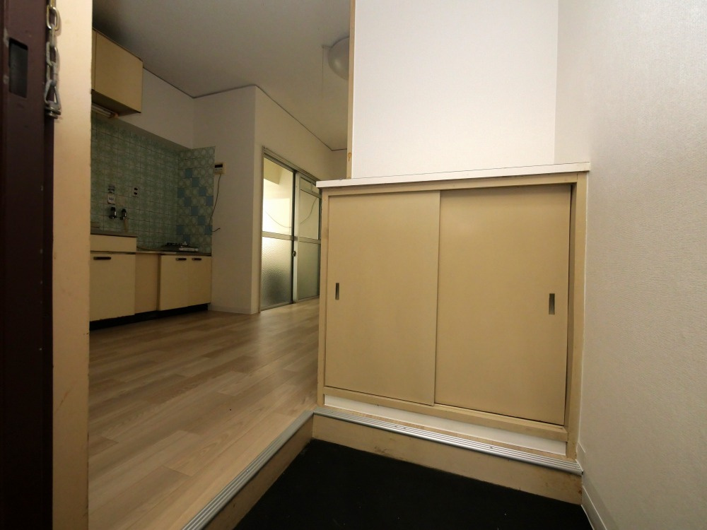 メゾンドール日本橋の玄関