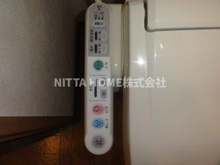 マーヴェラス（Ｍａｒｖｅｌｏｕｓ）のその他|温水洗浄付きのトイレです＊