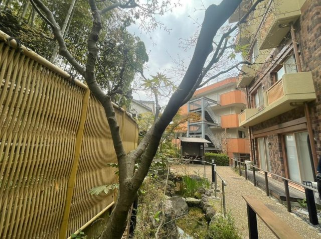 【大阪府】吹田市千里山　1棟老人ホームの外観