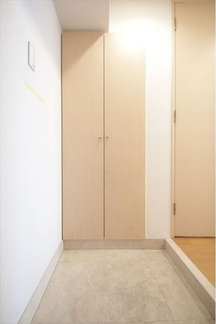 ヴェルト亀戸の玄関