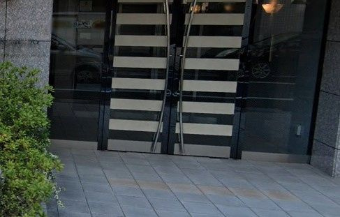 ヴェルト亀戸のエントランス