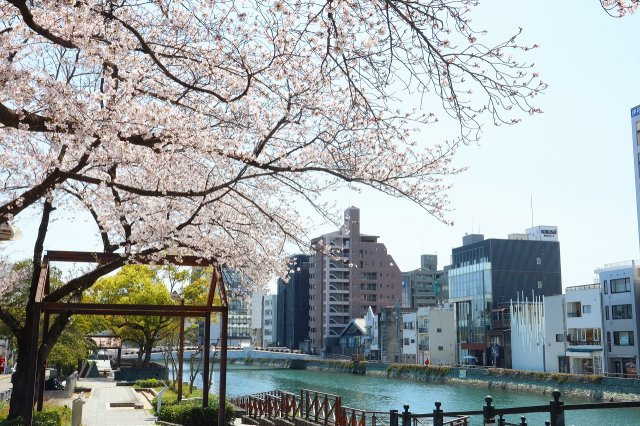 アンヴィル東船場