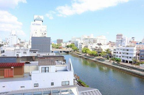 アンヴィル東船場の展望|玄関前からの眺望（新町川）