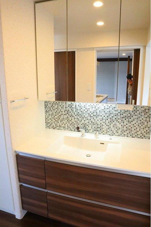 アルファステイツ佐古一番町の洗面所