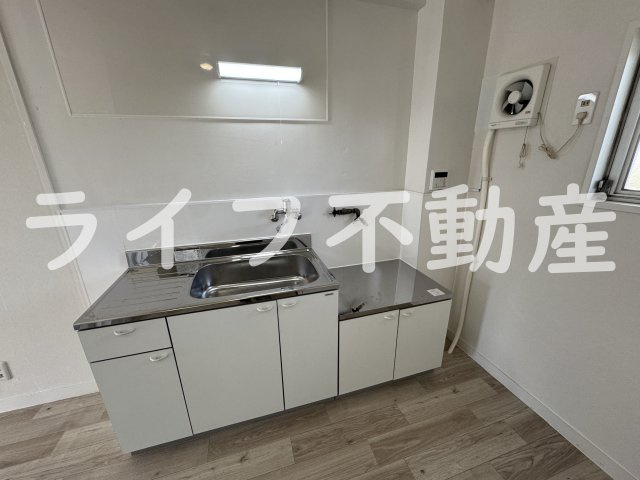 グローリィハイツ八戸ノ里のキッチン|キッチンでお料理をお楽しみください