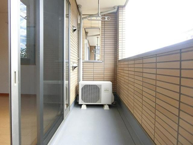 コートデイジーＢのバルコニー