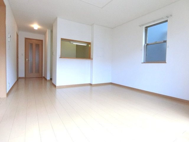 コートデイジーＢの居間・リビング