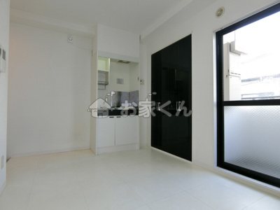 【居間・リビング】 | セントエルモ鷹取 | 室内