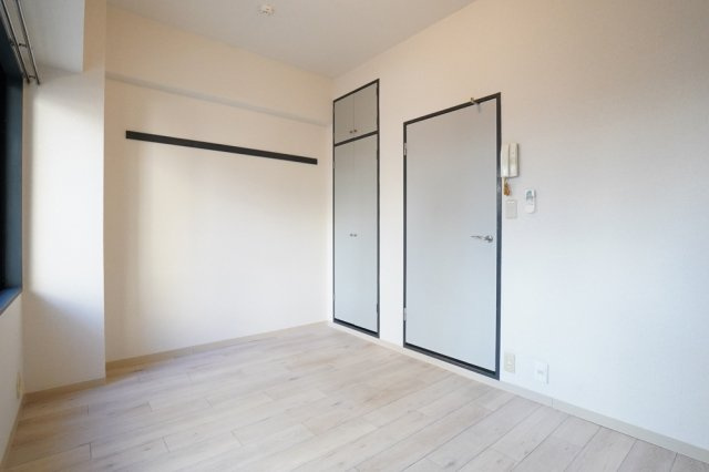 ベルメゾン二子の洋室|スタンダードな洋室です