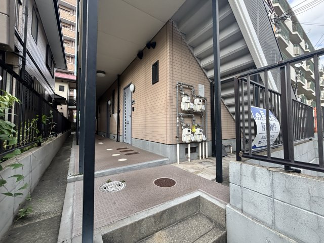 えぼしハイツ六甲のエントランス