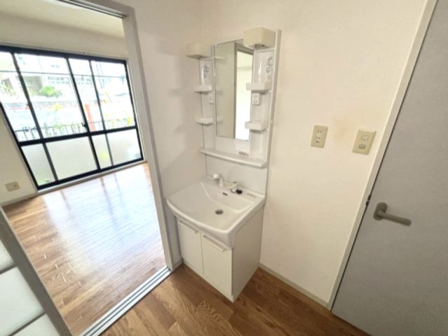 えぼしハイツ六甲の洗面所