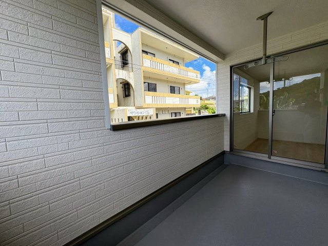 クレイドルガーデン南城市大里稲嶺 第4・１号棟のその他|急な雨も安心♪様々な用途に使える広々二面バルコニー