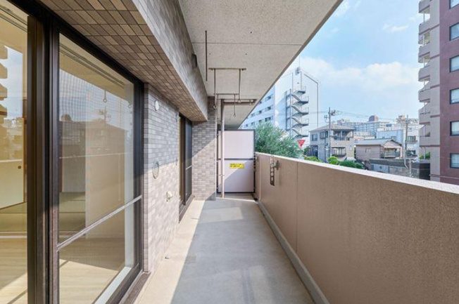 【バルコニー】 | ライオンズステージ大島ウエストアクエア