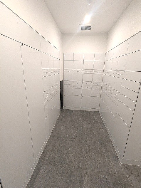 LEFOND PROGRES秋葉原マークスの設備|各部屋専用のメールＢＯＸ一体型宅配ロッカーです