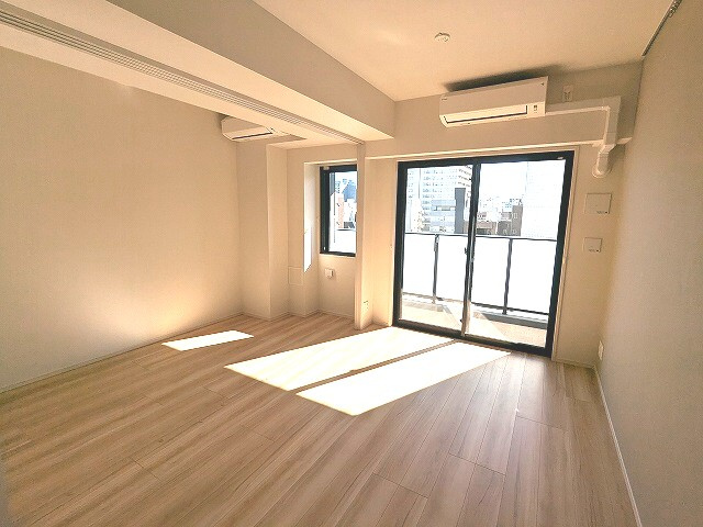 LEFOND PROGRES秋葉原マークスの設備|リビング
南向き日当り眺望良好
エアコン付
