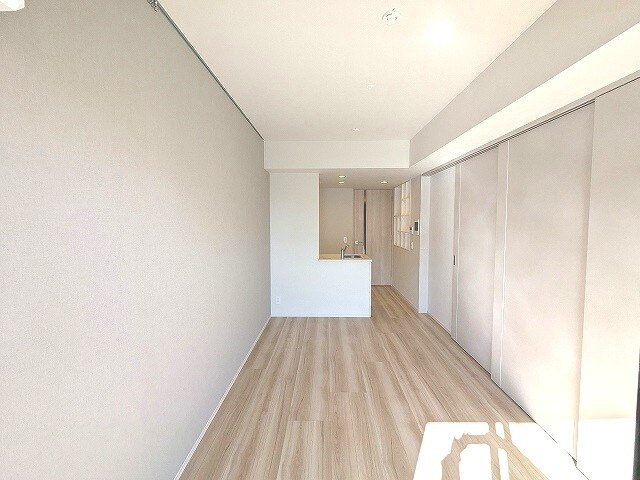 LEFOND PROGRES秋葉原マークスの設備|リビング
南向き日当り眺望良好
エアコン付
