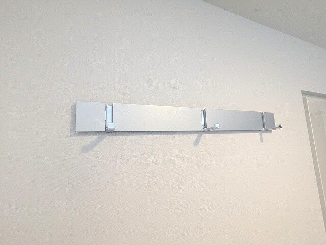 LEFOND PROGRES秋葉原マークスの設備|玄関のコートフック