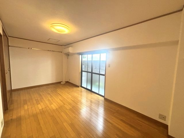 石町ハイツの寝室