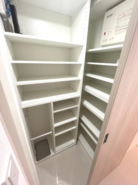 ベイシティタワーズ神戸ＷＥＳＴの収納