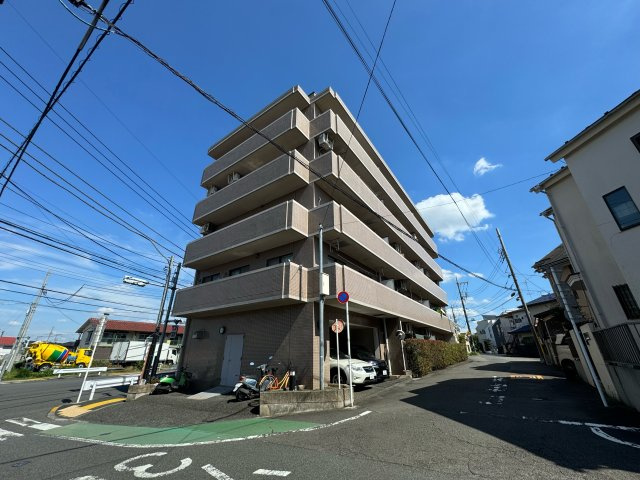 エトワール日野台の外観