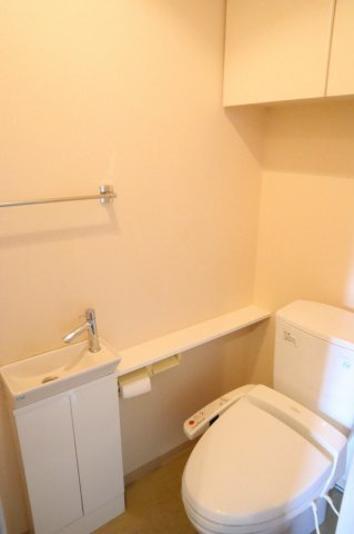 サーパス南前川のトイレ