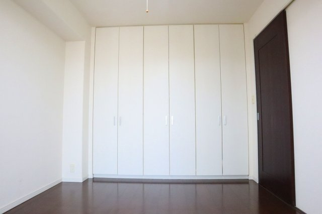 サーパス南前川の収納