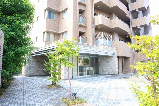 サーパス南前川