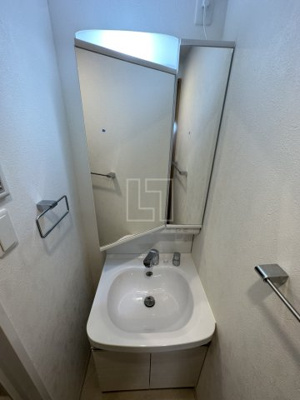 【独立洗面台】 | フォーリアライズ阿波座WEST | フォーリアライズ阿波座WEST　独立洗面台