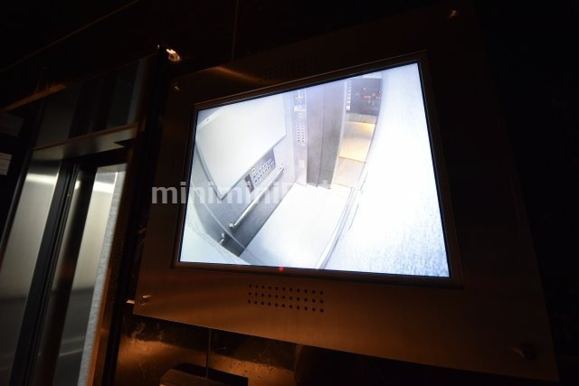 プレサンス阿波座駅前