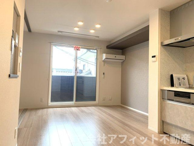 【居間・リビング】 | オアシス木之庄 | LDK12.1帖