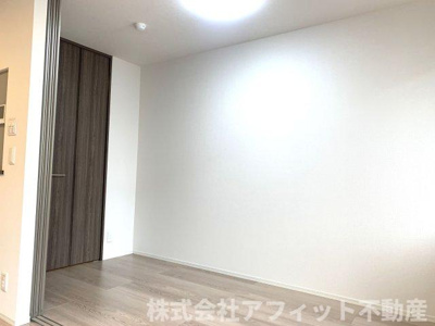 【寝室】 | オアシス木之庄 | 洋室6帖