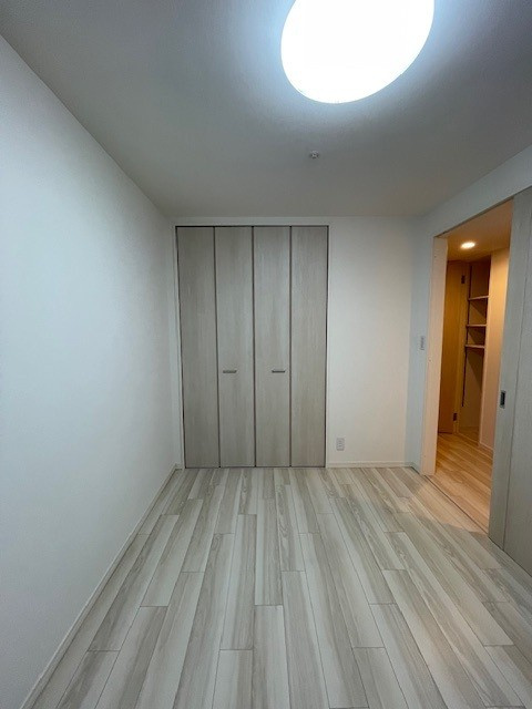 アルファステイツ中前川町Ⅱの洋室|洋室5.0帖のクローゼット