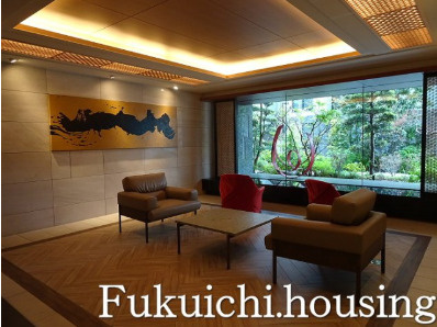 プレミスト山吹神楽坂のロビー