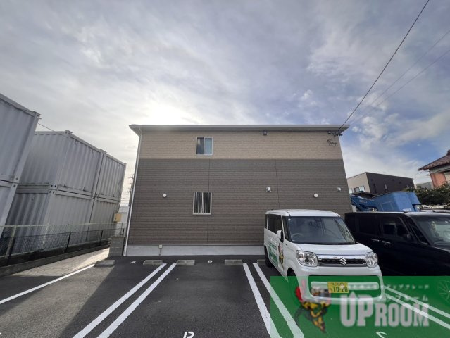 スプリング　グローリー（Ｓｐｒｉｎｇ　Ｇｌｏｒｙ）の外観