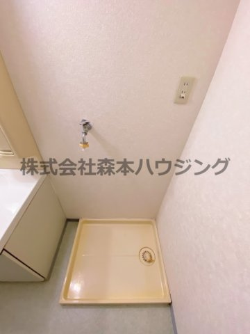 【設備】 | 　グランドヴィラ香里 | 室内洗濯機置き場です