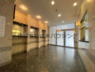 【ロビー】 | 　グランドヴィラ香里 | 建物の内部です