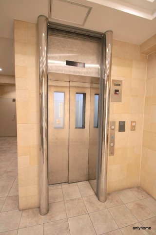 プルミエールメゾン江坂　仲介手数料無料のその他共用部分