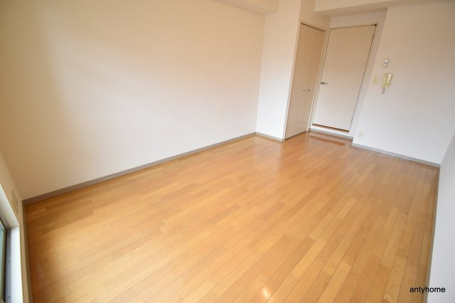 プルミエールメゾン江坂　仲介手数料無料の寝室