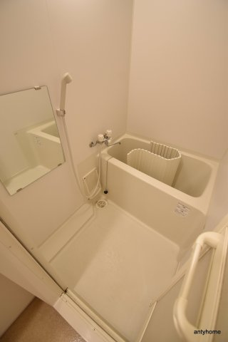 プルミエールメゾン江坂　仲介手数料無料の浴室