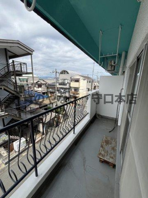 【バルコニー】 | ロイヤル北斗