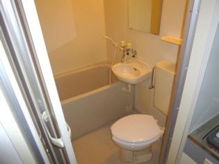 シェルプール２番館の浴室